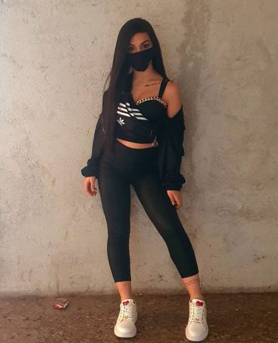 Funda Başakşehir Escort Bayan Başakşehir Escort Funda Fotoğrafı (4)